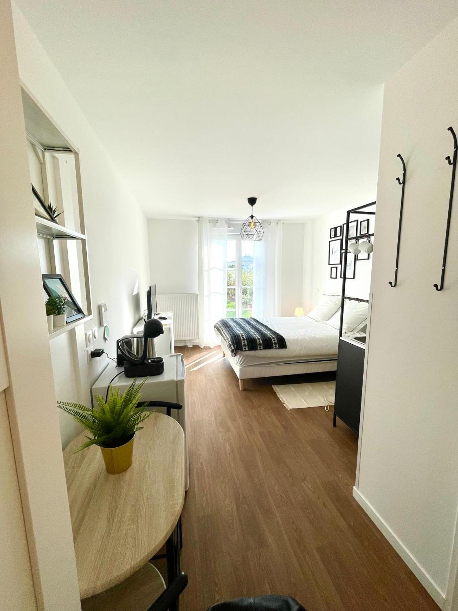 Avec Jardin Pres De Disneyland Appartement Serris